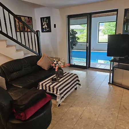 Petzenblick - Ganzjaehrig Beheizter Und Privater Indoorpool *