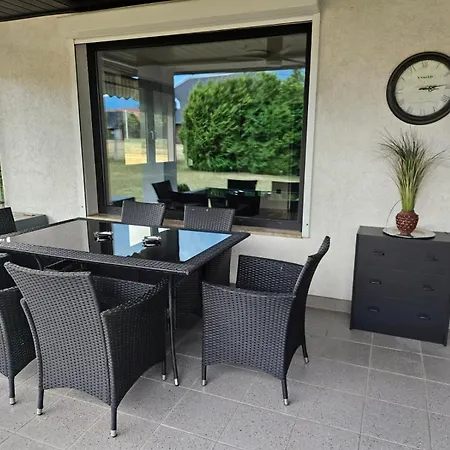 Casa de Férias Petzenblick - Ganzjaehrig Beheizter Und Privater Indoorpool Gonowetz