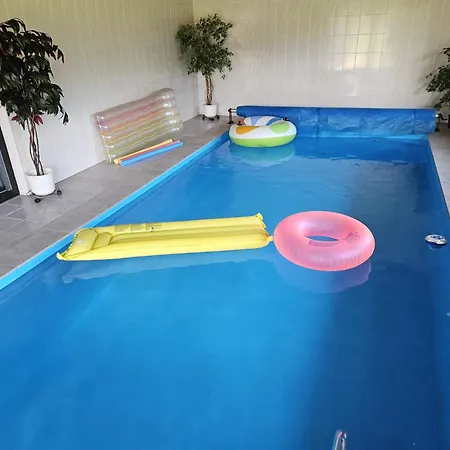 Petzenblick - Ganzjaehrig Beheizter Und Privater Indoorpool