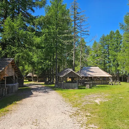 Petzenblick - Ganzjaehrig Beheizter Und Privater Indoorpool Casa de Férias Gonowetz