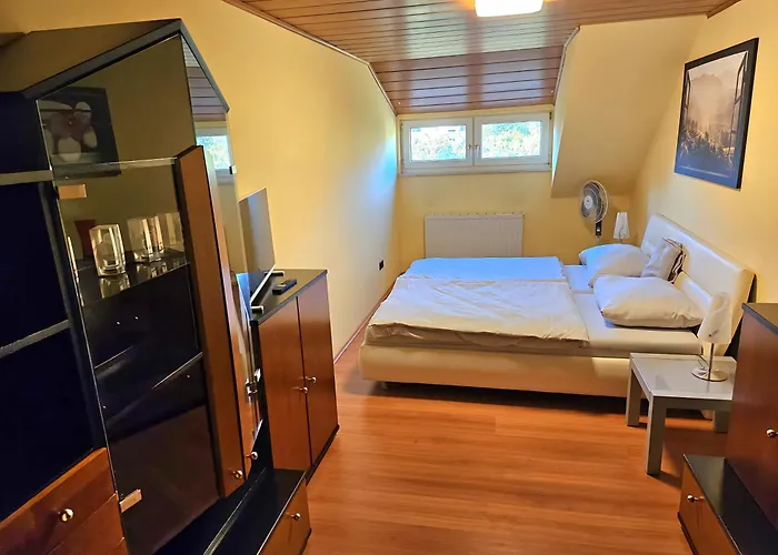 Petzenblick - Ganzjaehrig Beheizter Und Privater Indoorpool בית נופש