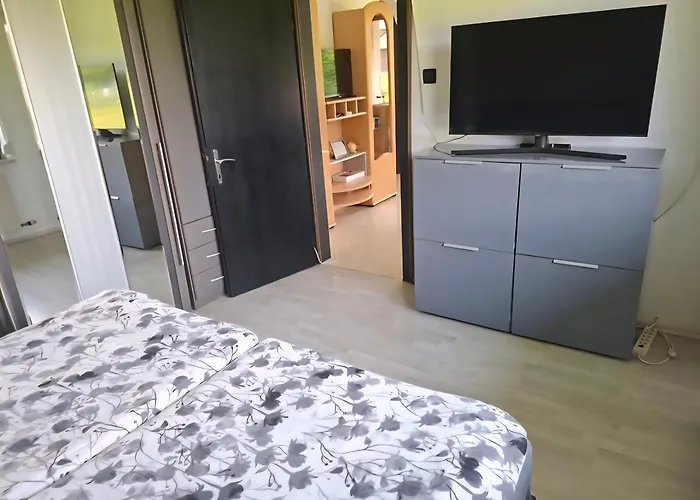 Petzenblick - Ganzjaehrig Beheizter Und Privater Indoorpool * Gonowetz