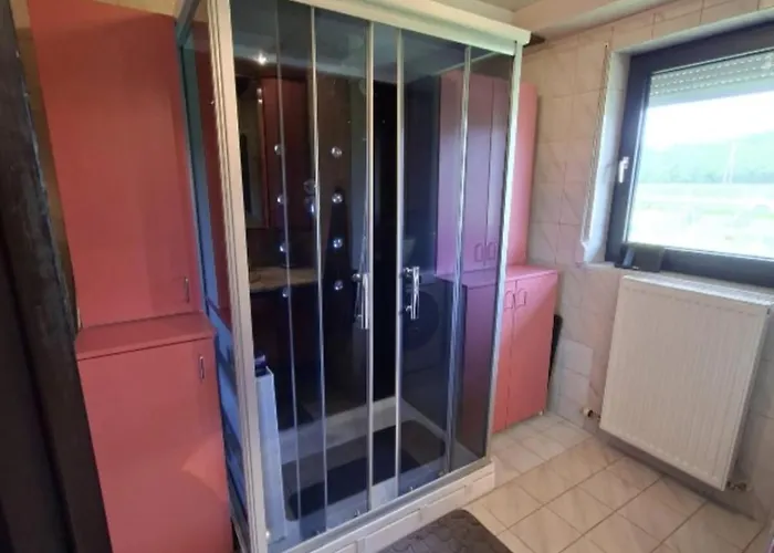 Petzenblick - Ganzjährig Beheizter Und Privater Indoorpool Ferienhaus