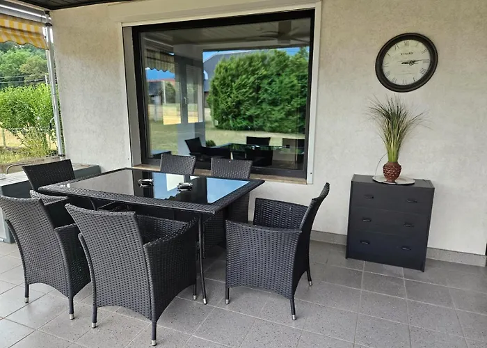 Hébergement de vacances Petzenblick - Ganzjaehrig Beheizter Und Privater Indoorpool Gonowetz